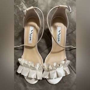 Nina Women's White Ruffle Heels - check pictures for details